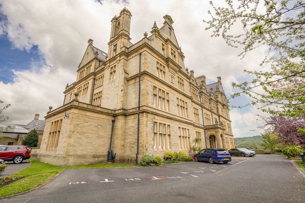 Edgecumbe House Bramwell Way